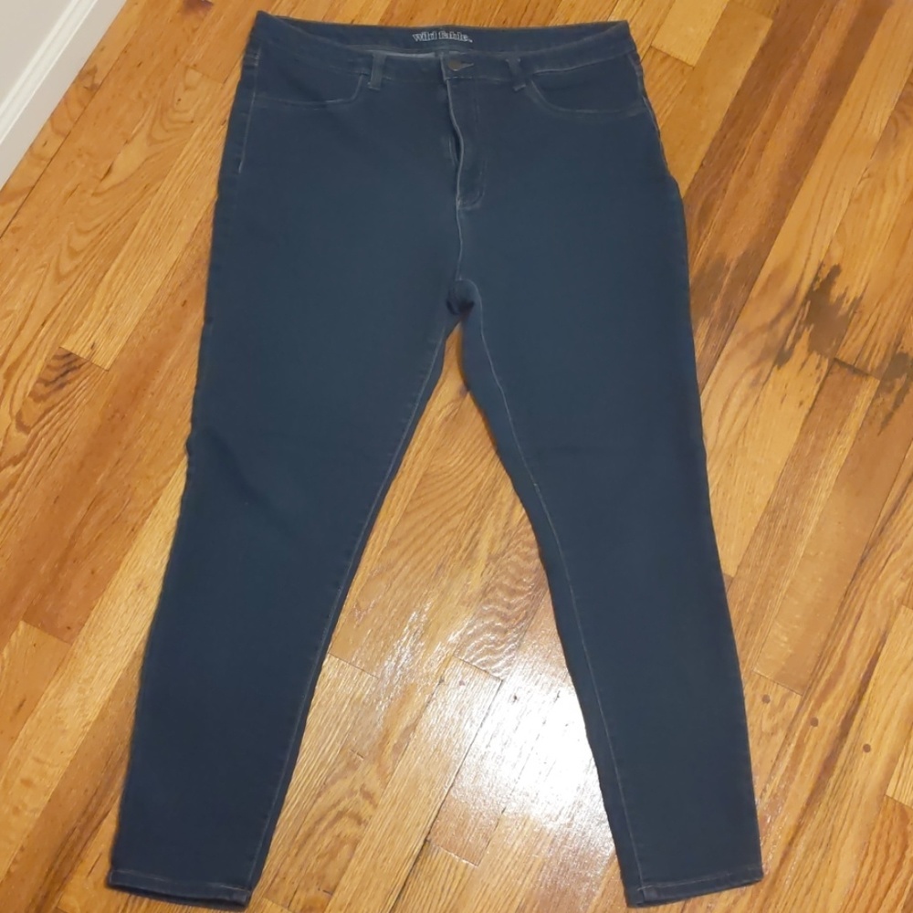 Wild Fable stretch denim jeggings